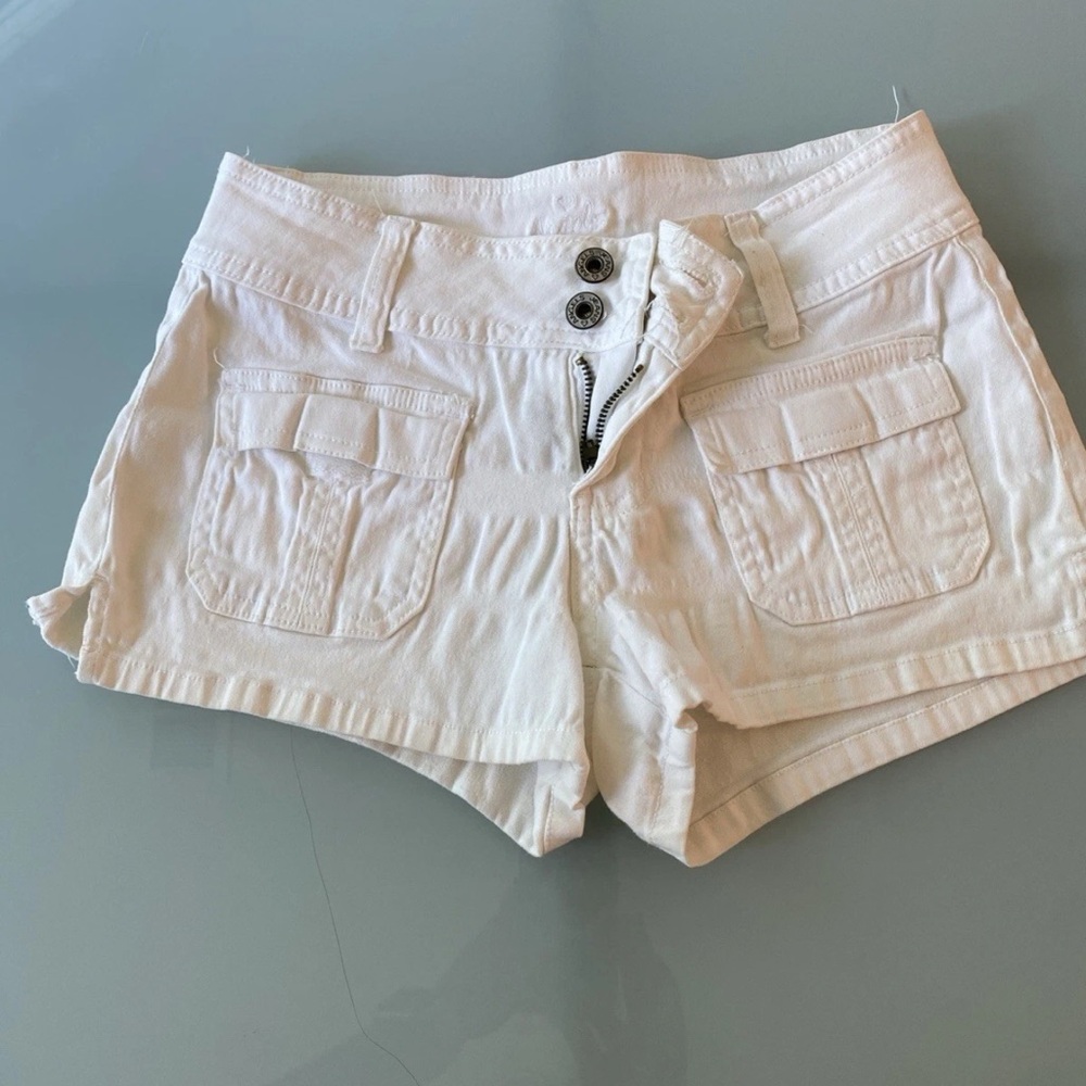 Angels Women's Cream Cargo Shorts